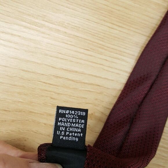 NICK GRAHAM Mens Neck Tie Burgundy Micro Dot Check Pointed Classic - Picture 2 of 5